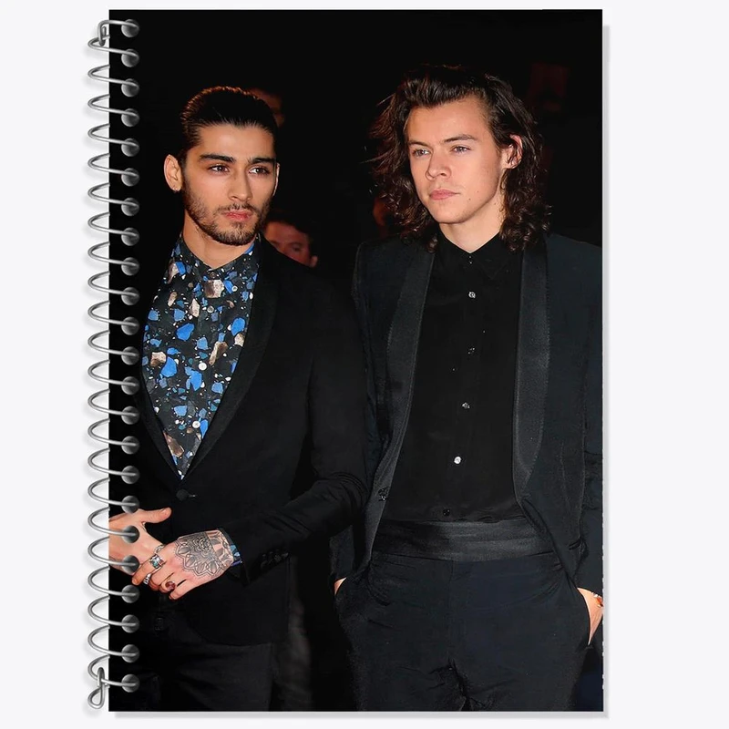 دفتر زبان 50 برگ خندالو مدل دو خط طرح هری و زین گروه موسیقی وان دایرکشن One Direction کد 18929