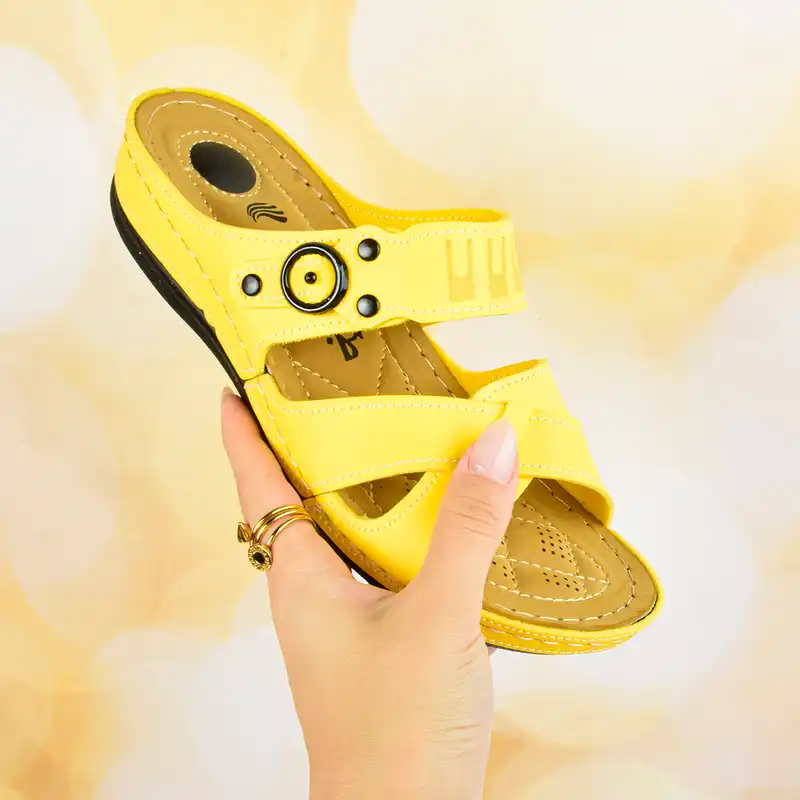 دمپایی زنانه مدل طبی سگکی کد LMN.4019