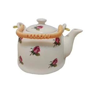 قوری مدل دسته حصیری طرح گل سرخی کد 160068 