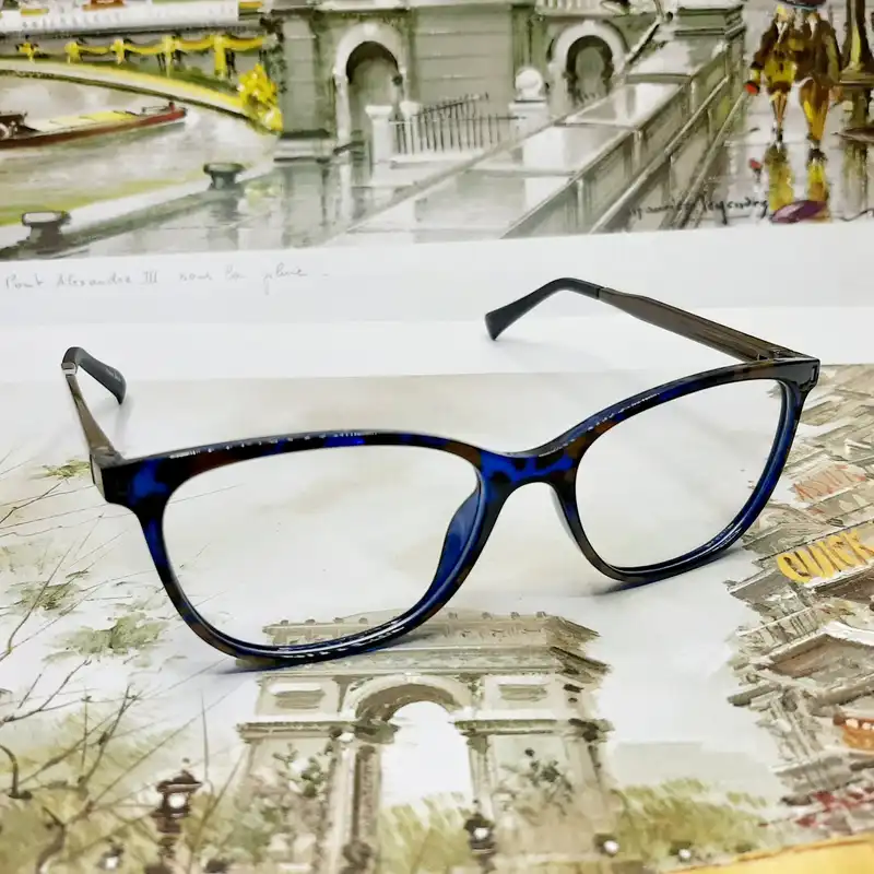 فریم عینک طبی مدل LEC018