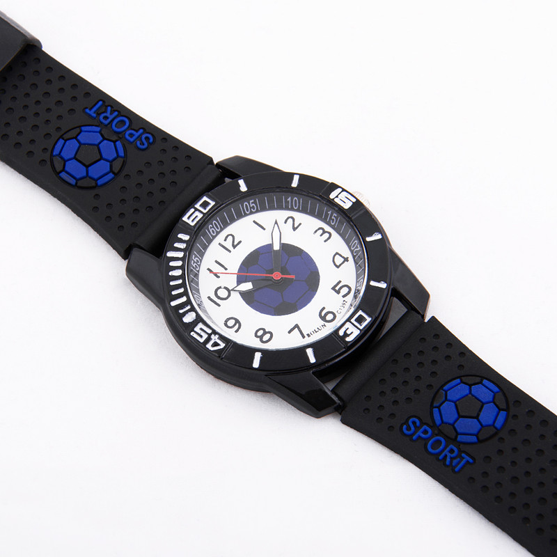 ساعت مچی عقربه ای پسرانه کد A202