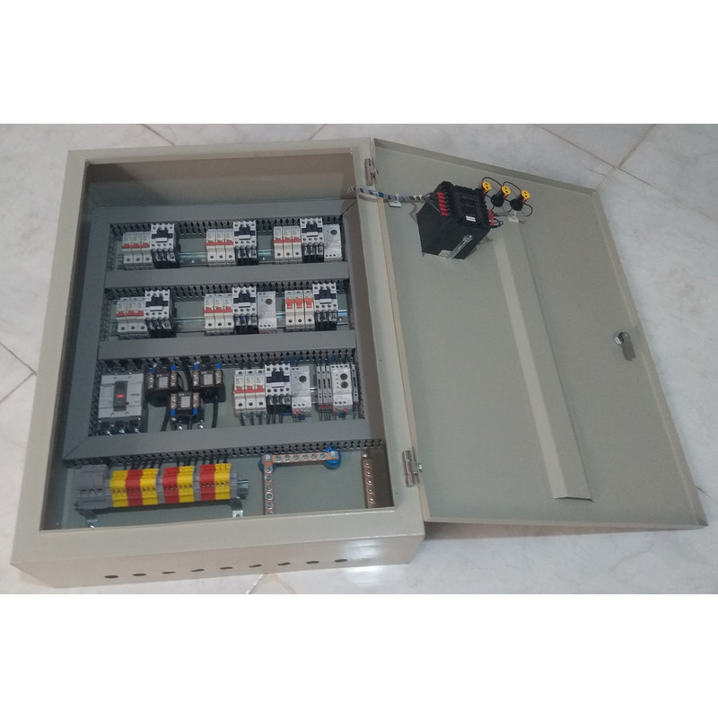تابلو برق صنعتی 21 خروجی 3 فاز مدل 67200w