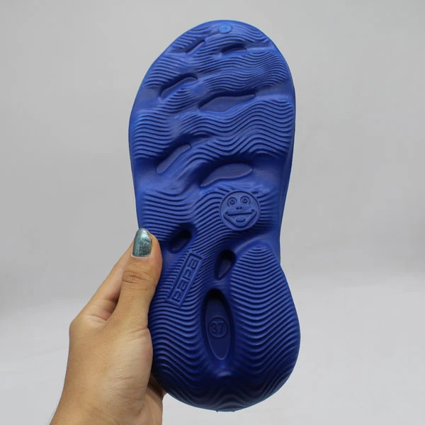 عکس شماره 6 : کفش ساحلی بچگانه مدل یزی فوم فضایی کد 1417-dbe