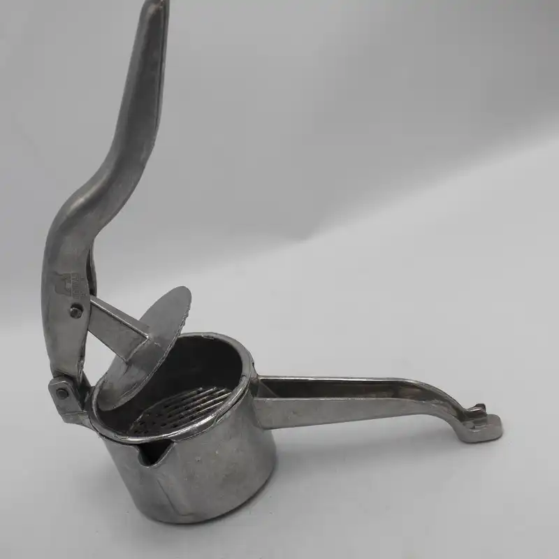 آب انار گیر دستی مدل گوریلا کد YP-N-026