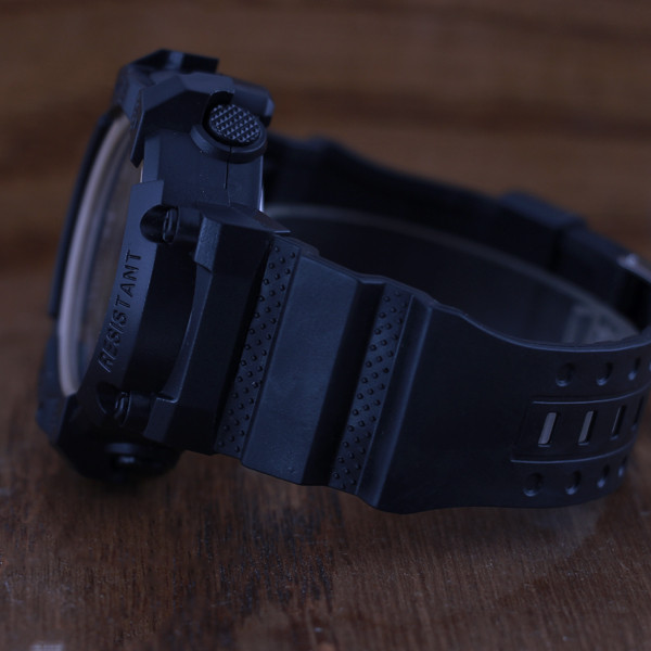 ساعت مچی دیجیتال مدل LE 16738 -M-K ساعت مچی دیجیتال مدل LE 16738 -M-K