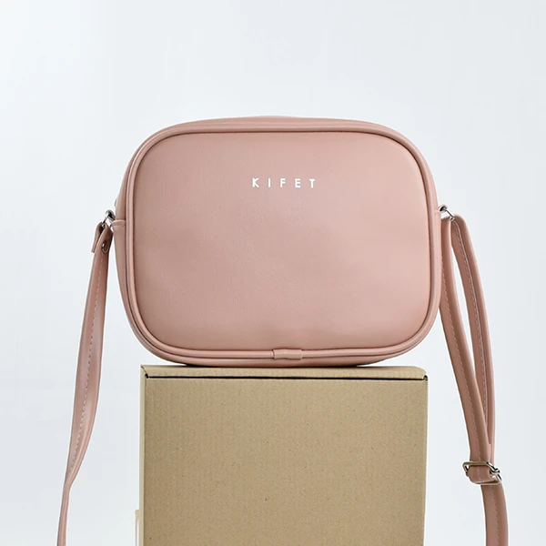 عکس شماره 18 : کیف رودوشی مدل مینیمال