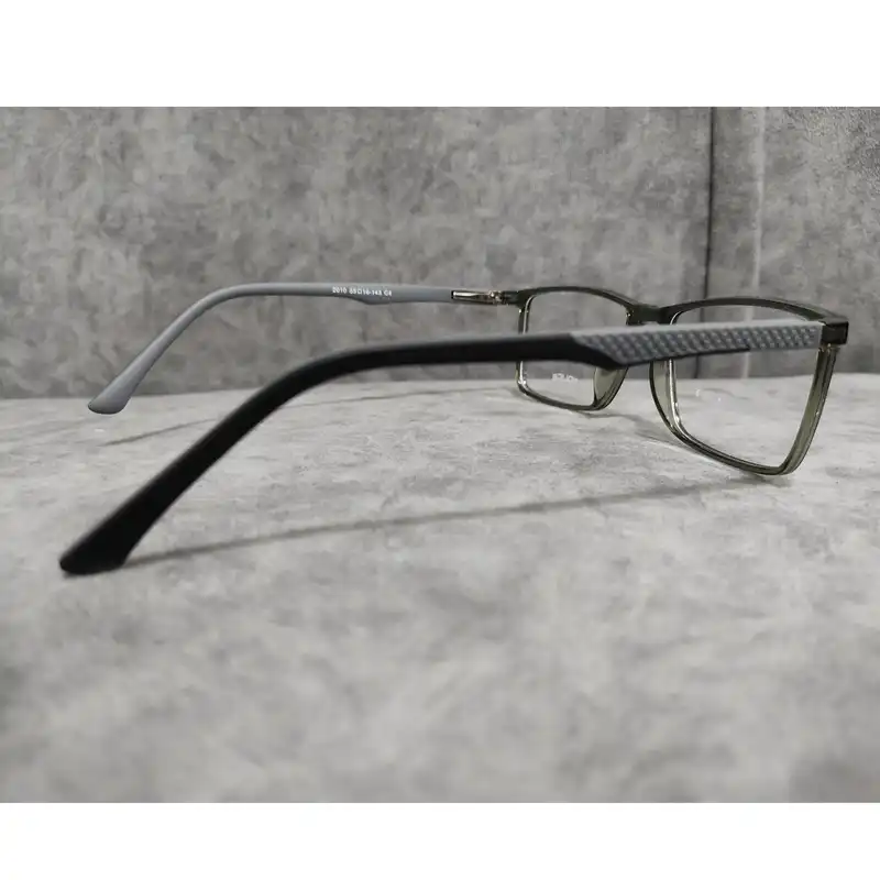 فریم عینک طبی زنانه مدل مستطیل تیار کد 074