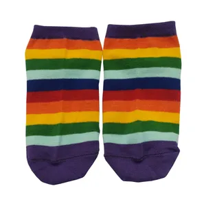 جوراب مدل رنگین کمان j04
