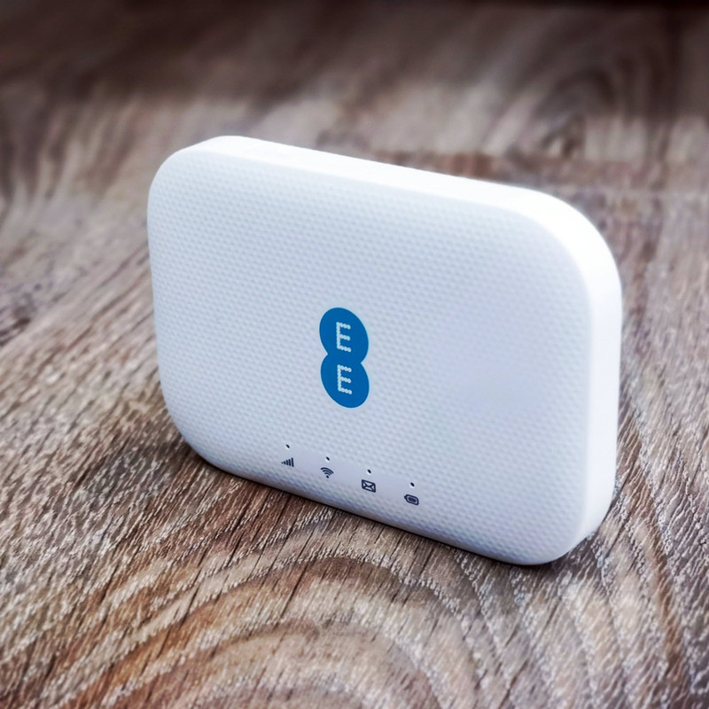 مودم 4.5G قابل حمل آلکاتل مدل EE71 2