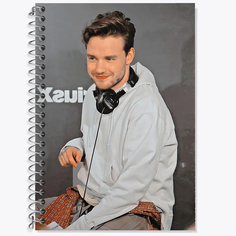 دفتر زبان 50 برگ خندالو مدل سه خط طرح لیام پین گروه موسیقی وان دایرکشن One Direction کد 18984
