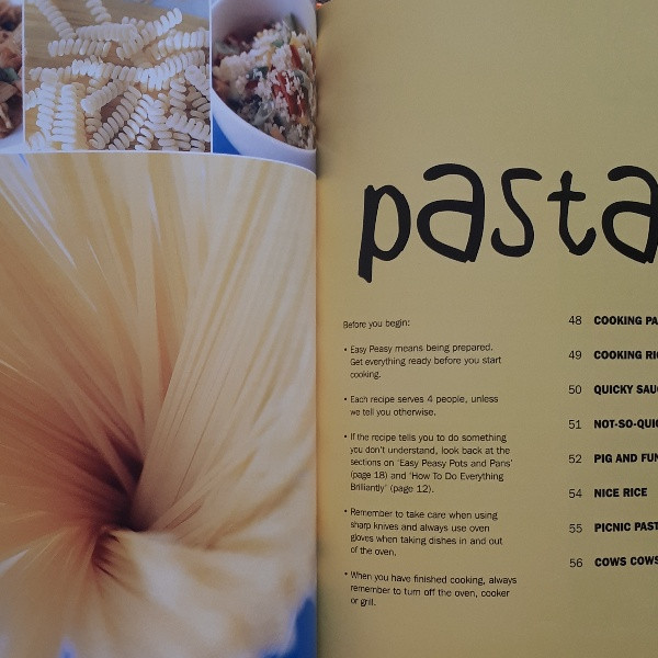 كتاب Easy Peasy اثر Mary Contini انتشارات EBURY كتاب Easy Peasy اثر Mary Contini انتشارات EBURY