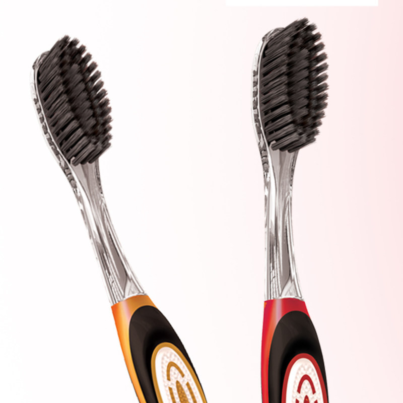 مسواک کانفیدنت مدل Golden Charcoal با برس نرم مسواک کانفیدنت مدل Golden Charcoal با برس نرم