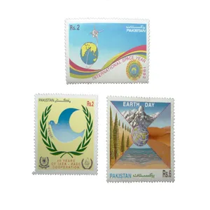 تمبر یادگاری مدل کره زمین کد DS2348 مجموعه 3 عددی