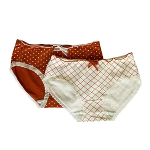 شورت زنانه مدل یونیک بسته 2 عددی