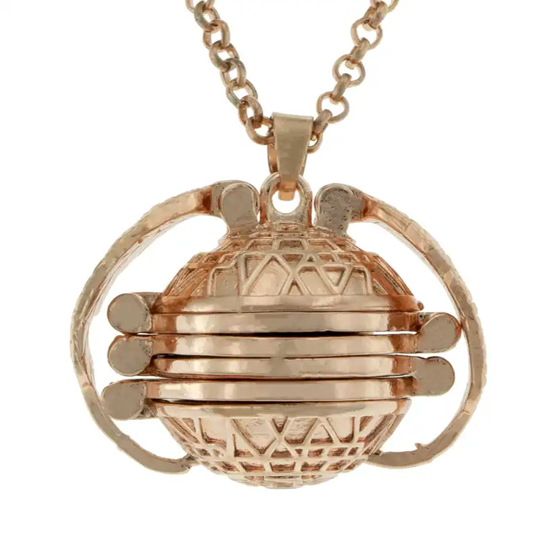 گردنبند زنانه برانت مدل قاب عکس خانواده