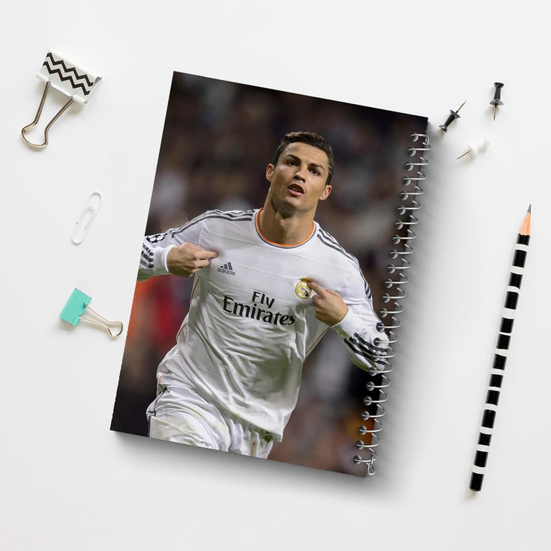 دفتر مشق 50 برگ خندالو مدل کریستین رونالدو کد 1967