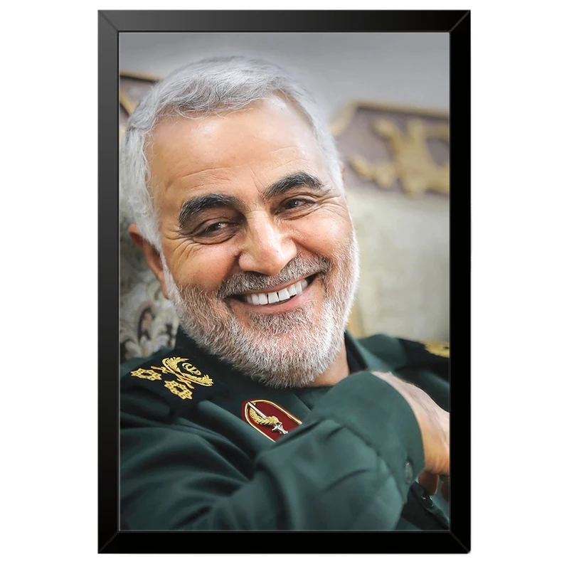 تابلو بکلیت طرح سردار شهید حاج قاسم سلیمانی مدل B-po2018 فریم مشکی