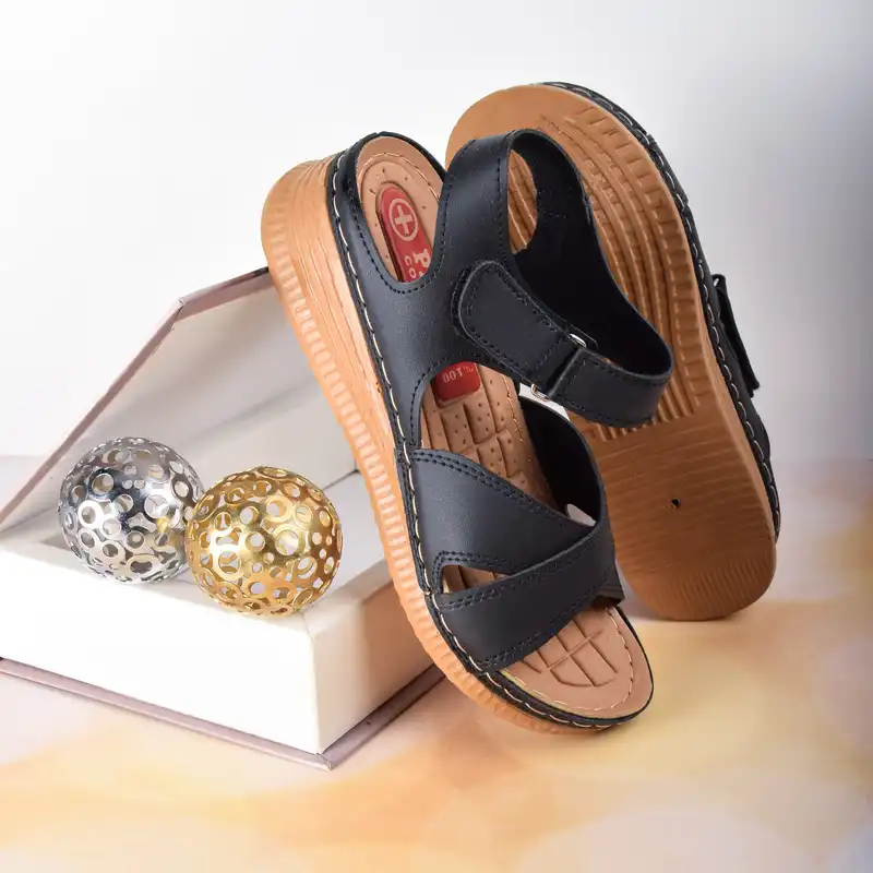 صندل زنانه پاپا مدل BK.2793