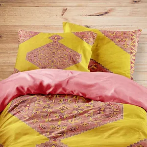 سرویس روتختی مدوپد طرح فرش کردستان لچک و ترنج مدل C-Ghashghaee04 یک نفره 4 تکه