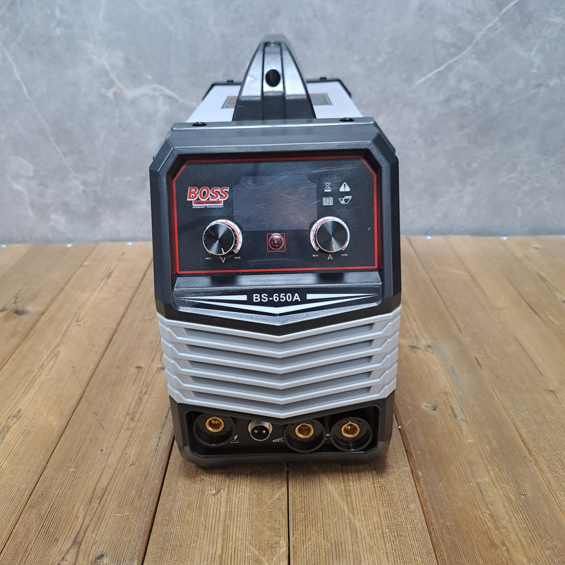دستگاه جوش 650 آمپر صنعتی باس مدل NEO POPER کد CO2 دستگاه جوش 650 آمپر صنعتی باس مدل NEO POPER کد CO2