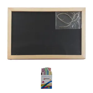 تخته سیاه کد TH22 سایز 30*40 سانتی متر به همراه بسته گچ 12 عددی 