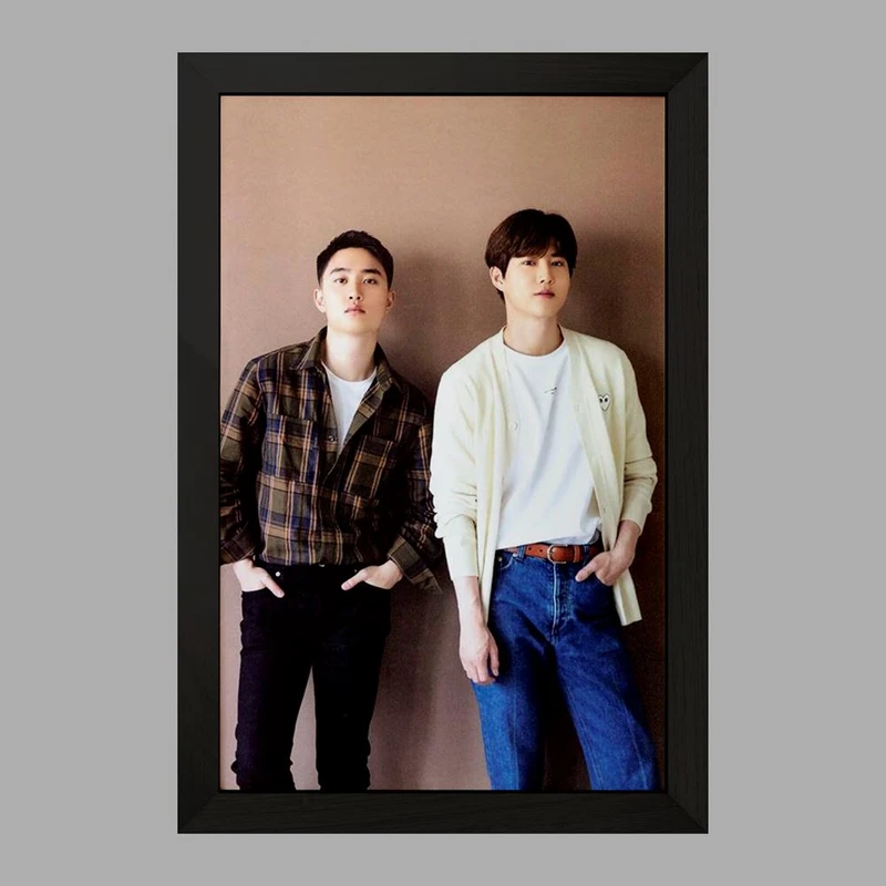 تابلو خندالو مدل سوهو و کیونگسو گروه اکسو EXO  کد 16854