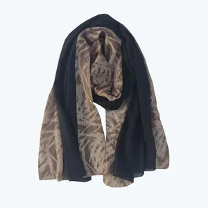 شال زنانه مدل نخی مربعی تابستانی کد r1488