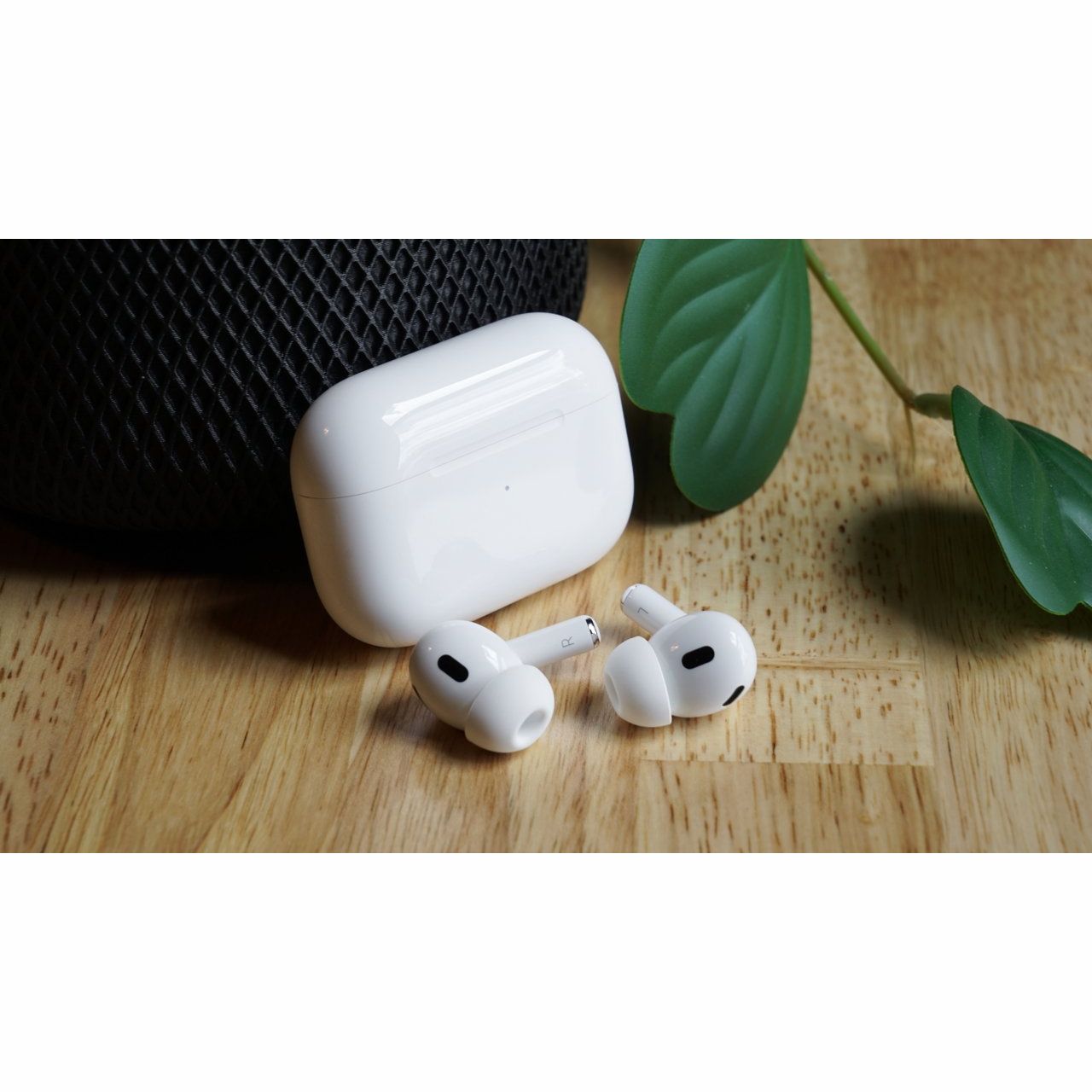 هدفون بلوتوثی اپل مدل AirPods Pro 2nd Generation Type-C -  - 10