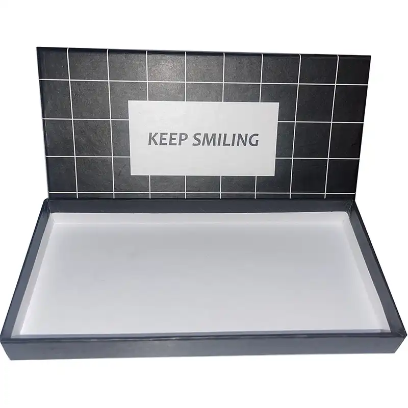 جعبه هدیه مدل فانتزی طرح Keep Smiling