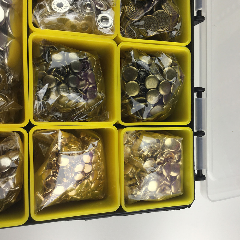 دکمه و پرچ چرم دوزی کد SP20X به همراه قالب مجموعه 20 عددی دکمه و پرچ چرم دوزی کد SP20X به همراه قالب مجموعه 20 عددی