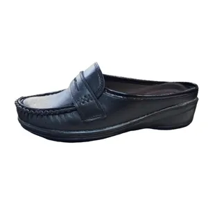 دمپایی زنانه مدل نعلین