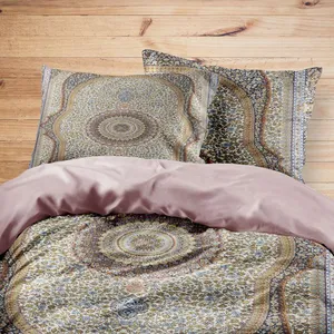 سرویس روتختی مدوپد طرح فرش قم ترنج گل ریز مدل C-Ghom093 یک نفره 4 تکه