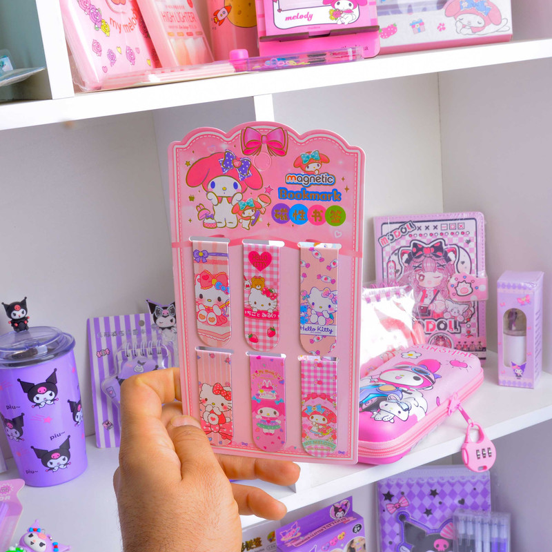 بسته لوازم تحریر مدل کرومی و گروه سانریو مجموعه 12 عددی