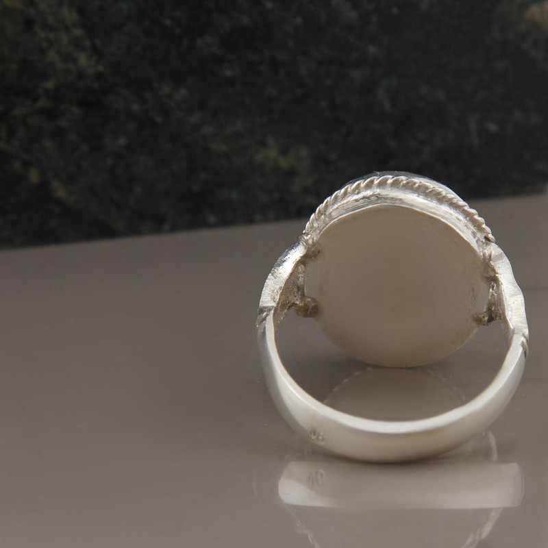 انگشتر نقره مردانه بازرگانی میلادی مدل سنگ عقیق سوسنی کد AM_2786