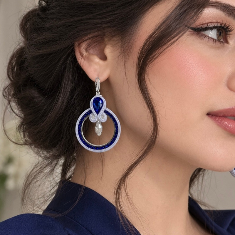 گوشواره دست دوز زنانه طرح گرد مدل درباری دوزی