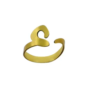 انگشتر نقره زنانه دلی جم طرح ع کد D 579