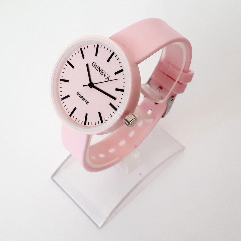 ساعت مچی عقربه ای بچگانه جنوا مدل GN02 ساعت مچی عقربه ای بچگانه جنوا مدل GN02