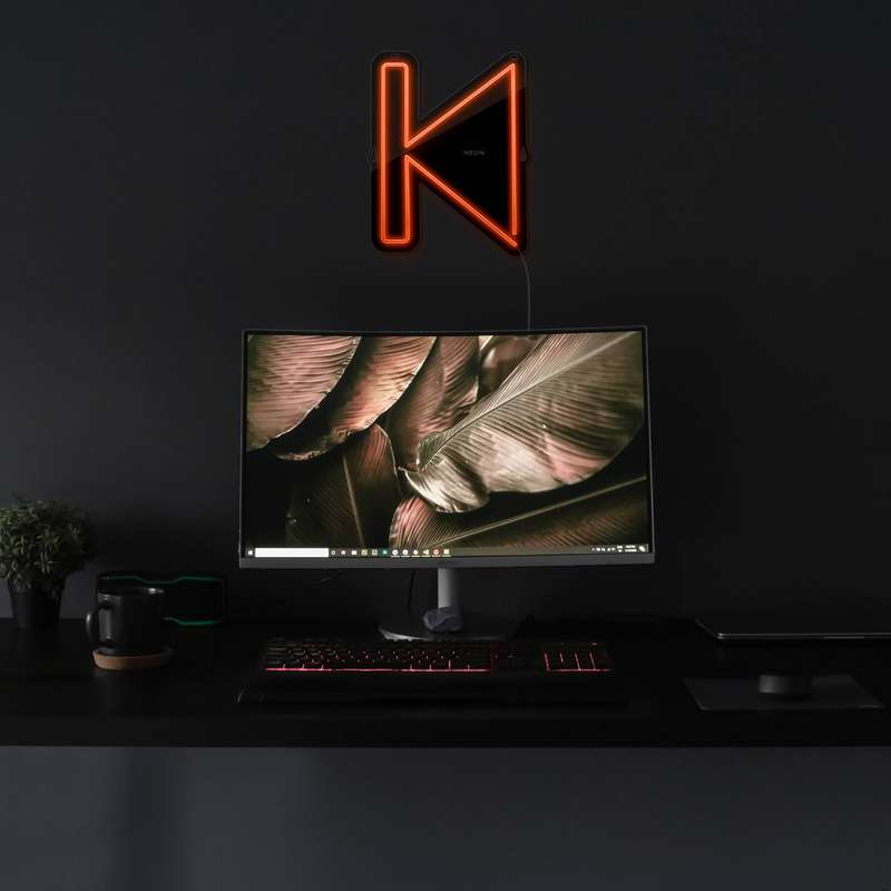 چراغ دیواری نئون دیزاین مدل Perviues-BL_ORG