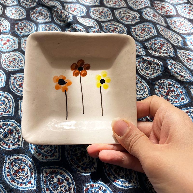 بشقاب سفالی طرح گل کد 3