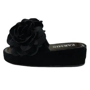 دمپایی زنانه مدل پارمین