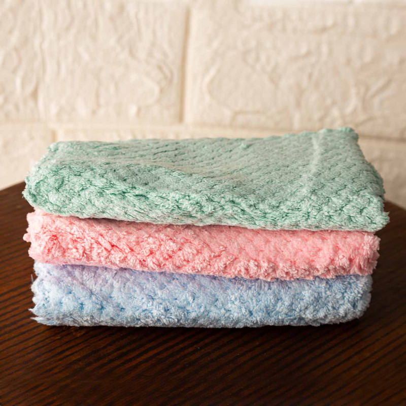 دستمال آشپزخانه بیلو مدل میکروفایبر کد 90 مجموعه سه عددی