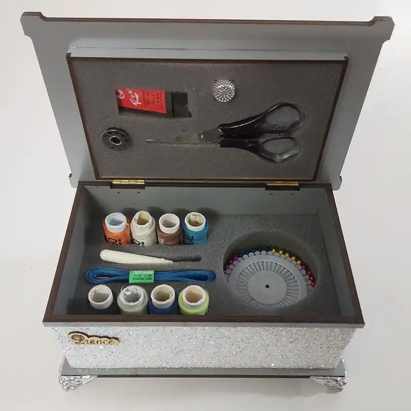 جعبه ابزار خیاطی دورنیکو مدل نگار مجموعه 15 عددی