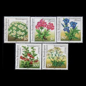 تمبر یادگاری مدل خارجی مجموعه 6 عددی 