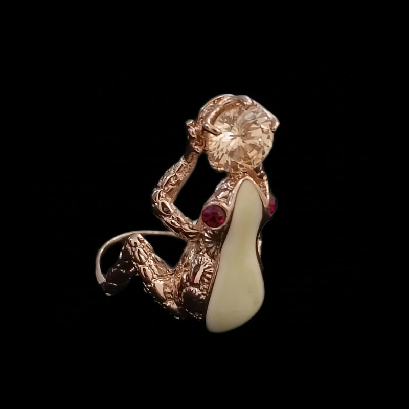 انگشتر زنانه مدل قورباغه نگین دار 