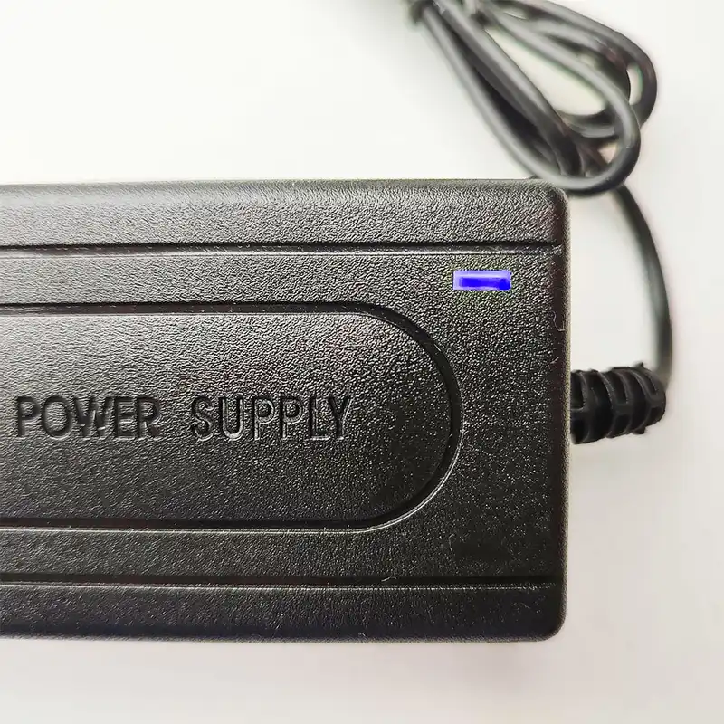 آداپتور 12 ولت 5 آمپر مگا مدل BT-1250