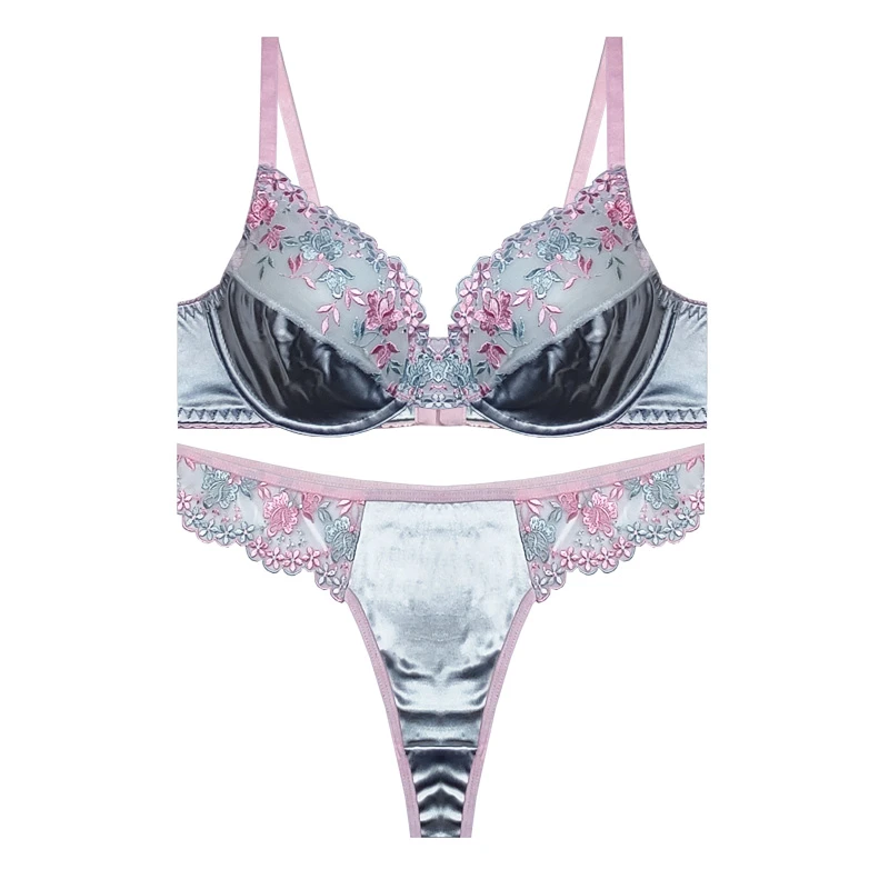 ست شورت و سوتین زنانه ژینا مدل مخمل و تور کد 20201