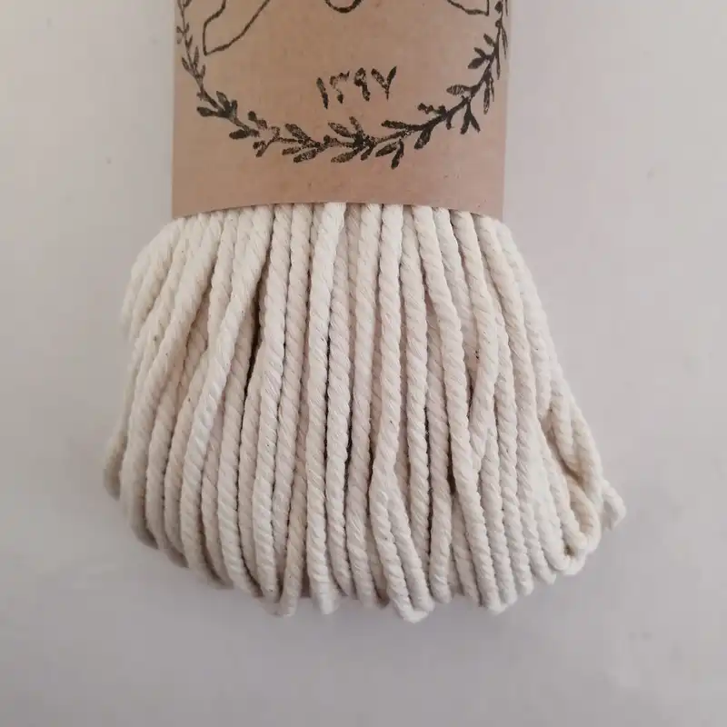 نخ مکرومه بافی هنر آنتیک کد 134