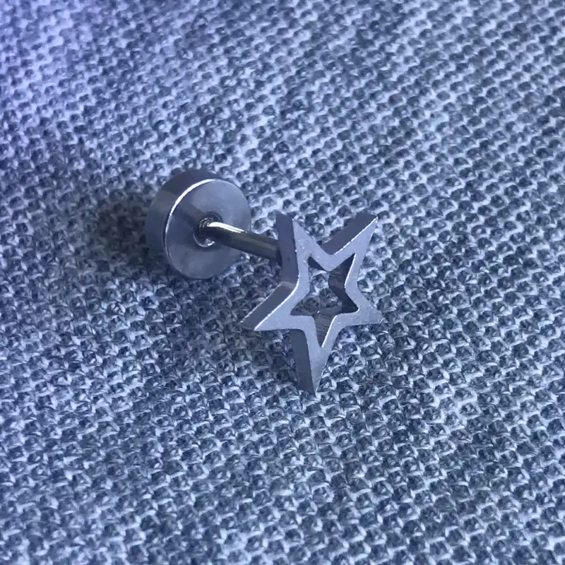 پیرسینگ گوش مدل ستاره کد ۷۰۲۶