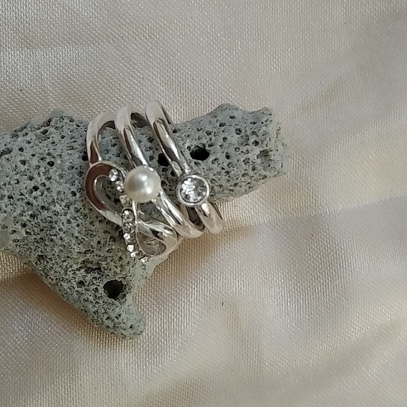 انگشتر زنانه مدل HB 261 مجموعه 3 عددی انگشتر زنانه مدل HB 261 مجموعه 3 عددی