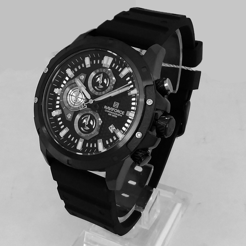 ساعت مچی عقربه‌ای مردانه نیوی فورس مدل کرنوگراف سه موتور ضدآب بند رابر کد PE90